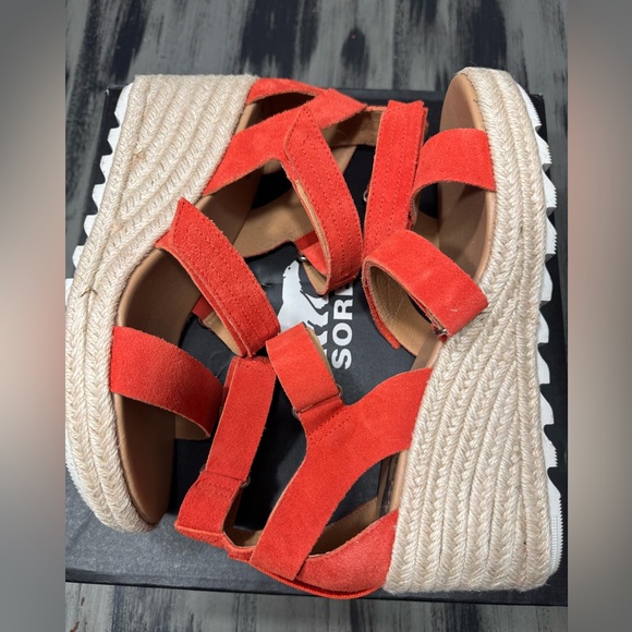 Sorel Women’s Cameron Multi Strap Wedge Sandals in Signal Red Size 10 - Picture 12 of 13
